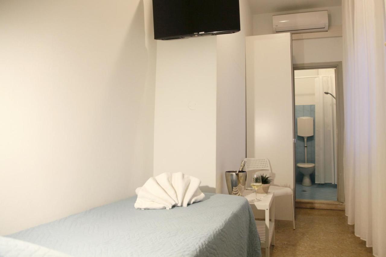 Hotel Alfa Rimini Buitenkant foto